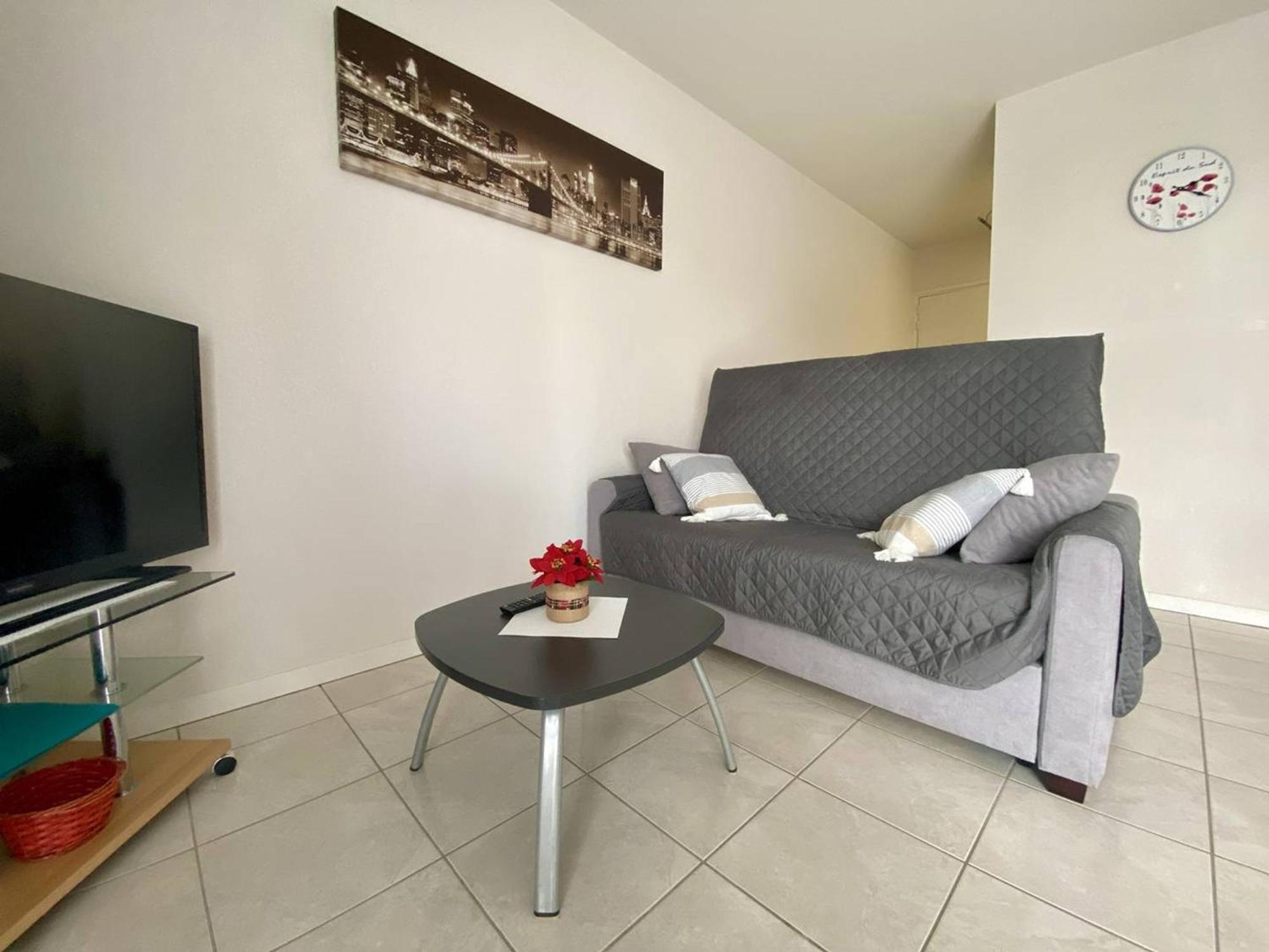 Appartement T2 Confortable Avec Terrasse, Proche Centre Ville Et Thermes, Cambo-Les-Bains - Fr-1-495-30 Cambo-les-Bains Exterior foto